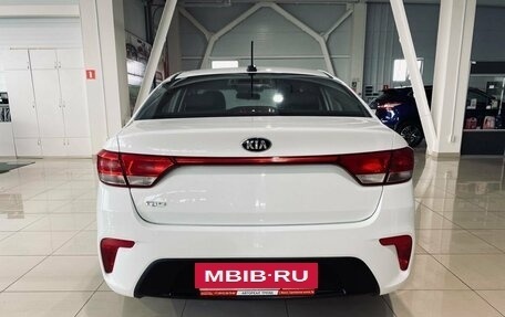 KIA Rio IV, 2018 год, 1 250 000 рублей, 6 фотография