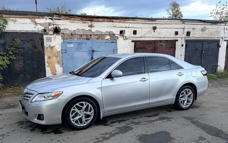 Toyota Camry, 2009 год, 1 060 000 рублей, 2 фотография