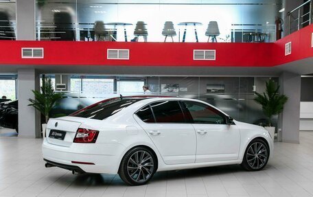 Skoda Octavia, 2018 год, 1 450 000 рублей, 2 фотография