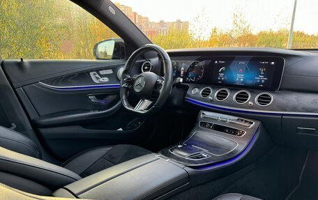 Mercedes-Benz E-Класс, 2021 год, 4 200 000 рублей, 6 фотография
