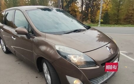 Renault Scenic III рестайлинг, 2009 год, 1 100 000 рублей, 3 фотография