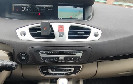 Renault Scenic III рестайлинг, 2009 год, 1 100 000 рублей, 10 фотография