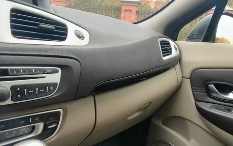 Renault Scenic III рестайлинг, 2009 год, 1 100 000 рублей, 11 фотография