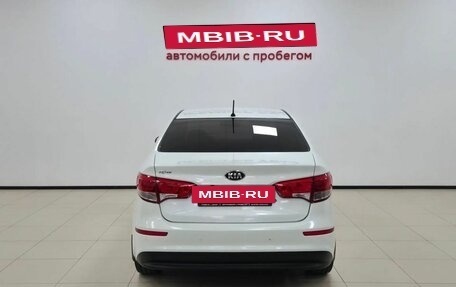 KIA Rio III рестайлинг, 2015 год, 780 000 рублей, 6 фотография