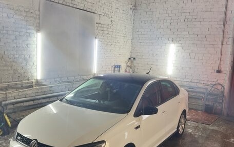 Volkswagen Polo VI (EU Market), 2017 год, 1 410 000 рублей, 2 фотография