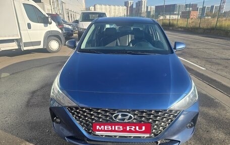Hyundai Solaris II рестайлинг, 2022 год, 1 350 000 рублей, 3 фотография