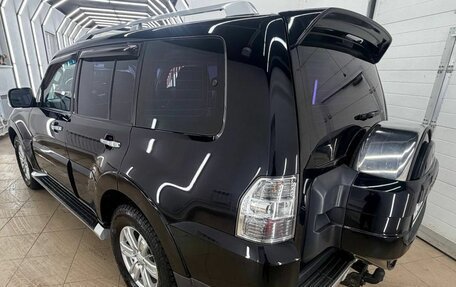 Mitsubishi Pajero IV рестайлинг 2, 2008 год, 1 777 000 рублей, 2 фотография