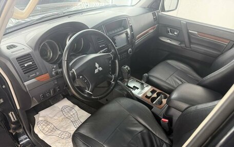 Mitsubishi Pajero IV рестайлинг 2, 2008 год, 1 777 000 рублей, 13 фотография