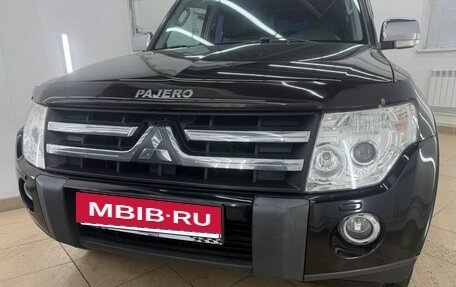 Mitsubishi Pajero IV рестайлинг 2, 2008 год, 1 777 000 рублей, 11 фотография