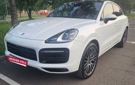 Porsche Cayenne III, 2022 год, 8 950 000 рублей, 2 фотография