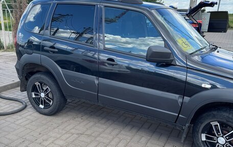 Chevrolet Niva I рестайлинг, 2019 год, 780 000 рублей, 3 фотография