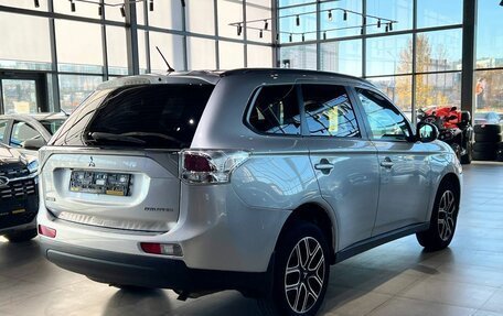 Mitsubishi Outlander III рестайлинг 3, 2013 год, 1 350 000 рублей, 5 фотография