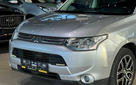 Mitsubishi Outlander III рестайлинг 3, 2013 год, 1 350 000 рублей, 8 фотография
