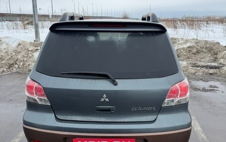 Mitsubishi Outlander III рестайлинг 3, 2003 год, 390 000 рублей, 4 фотография