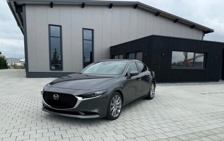 Mazda 3, 2023 год, 1 800 000 рублей, 2 фотография