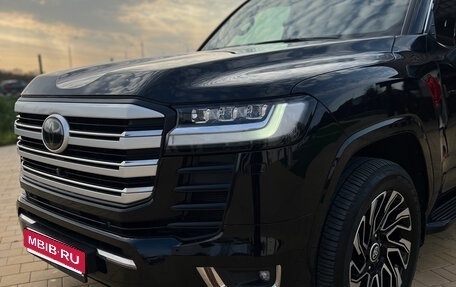 Toyota Land Cruiser, 2023 год, 11 150 000 рублей, 9 фотография