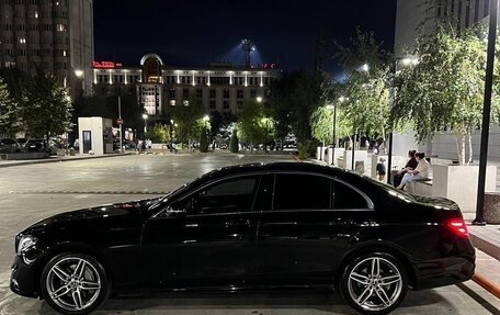 Mercedes-Benz E-Класс, 2020 год, 3 150 000 рублей, 8 фотография