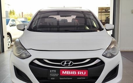Hyundai i30 II рестайлинг, 2012 год, 825 000 рублей, 2 фотография