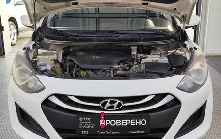 Hyundai i30 II рестайлинг, 2012 год, 825 000 рублей, 9 фотография