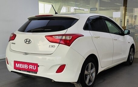 Hyundai i30 II рестайлинг, 2012 год, 825 000 рублей, 5 фотография