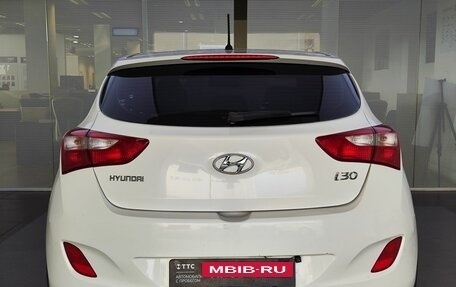 Hyundai i30 II рестайлинг, 2012 год, 825 000 рублей, 6 фотография