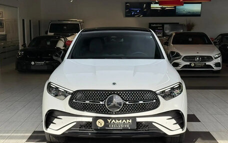 Mercedes-Benz GLC Coupe, 2024 год, 7 000 000 рублей, 3 фотография