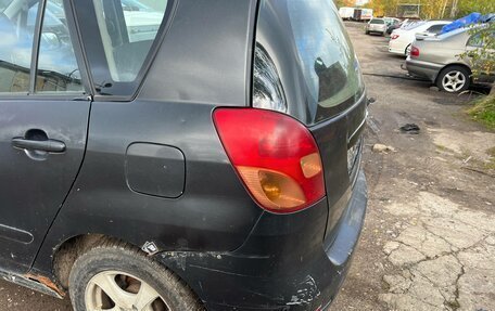 Toyota Corolla Verso I, 2002 год, 100 000 рублей, 4 фотография