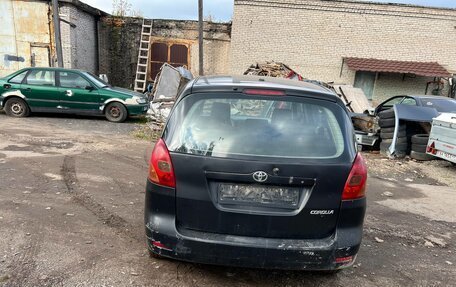 Toyota Corolla Verso I, 2002 год, 100 000 рублей, 3 фотография