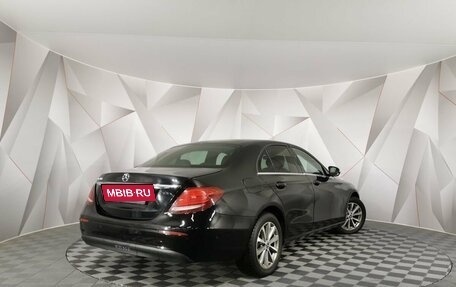Mercedes-Benz E-Класс, 2021 год, 2 400 000 рублей, 2 фотография
