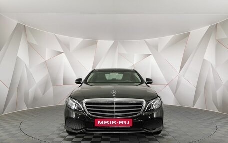 Mercedes-Benz E-Класс, 2021 год, 2 400 000 рублей, 7 фотография