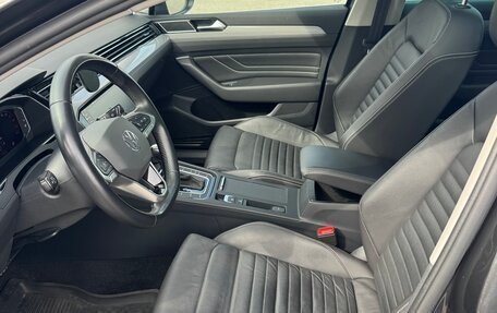Volkswagen Passat B8 рестайлинг, 2022 год, 2 900 000 рублей, 10 фотография