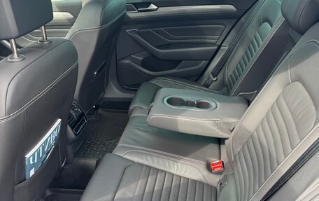 Volkswagen Passat B8 рестайлинг, 2022 год, 2 900 000 рублей, 11 фотография