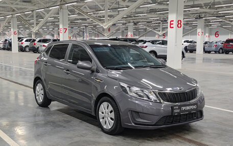 KIA Rio III рестайлинг, 2014 год, 775 000 рублей, 3 фотография