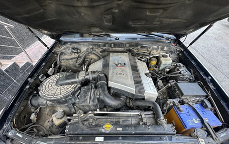 Toyota Land Cruiser 100 рестайлинг 2, 2006 год, 2 100 000 рублей, 2 фотография