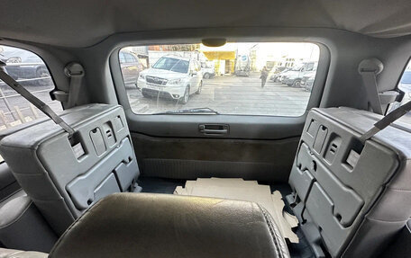 Toyota Land Cruiser 100 рестайлинг 2, 2006 год, 2 100 000 рублей, 7 фотография
