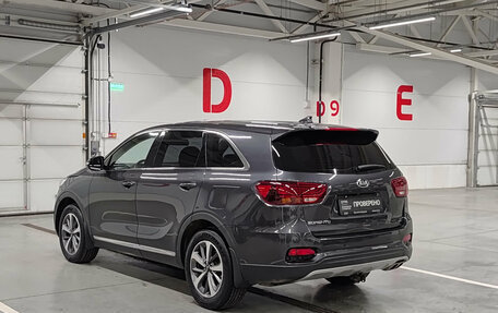 KIA Sorento III Prime рестайлинг, 2018 год, 1 770 000 рублей, 7 фотография