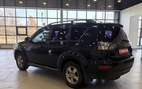 Mitsubishi Outlander III рестайлинг 3, 2011 год, 989 000 рублей, 4 фотография