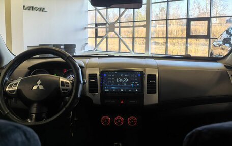 Mitsubishi Outlander III рестайлинг 3, 2011 год, 989 000 рублей, 7 фотография