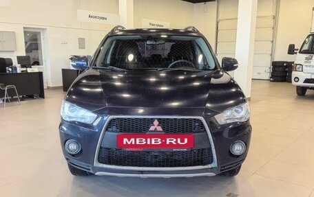 Mitsubishi Outlander III рестайлинг 3, 2011 год, 989 000 рублей, 2 фотография