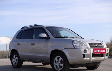 Hyundai Tucson III, 2007 год, 700 000 рублей, 3 фотография