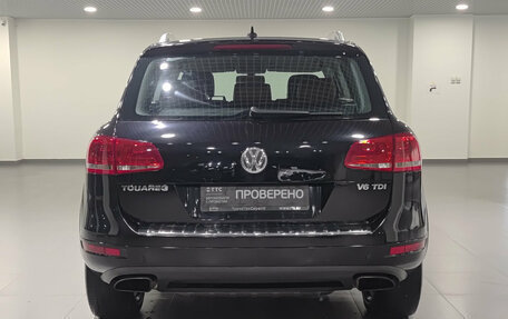 Volkswagen Touareg III, 2010 год, 1 700 000 рублей, 6 фотография