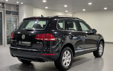 Volkswagen Touareg III, 2010 год, 1 700 000 рублей, 5 фотография
