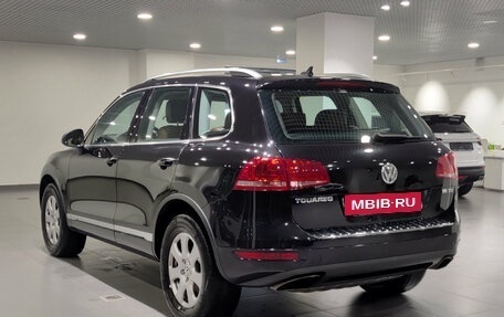 Volkswagen Touareg III, 2010 год, 1 700 000 рублей, 7 фотография