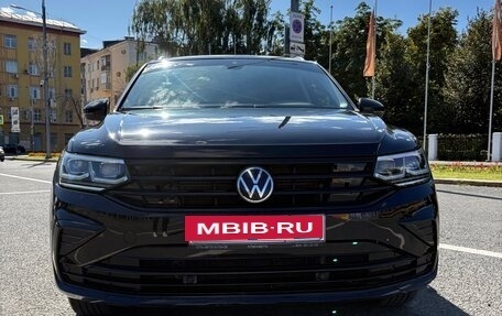 Volkswagen Tiguan II, 2021 год, 3 100 000 рублей, 4 фотография