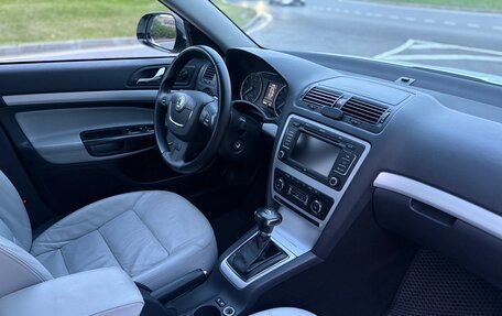 Skoda Octavia, 2011 год, 820 000 рублей, 9 фотография