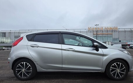 Ford Fiesta, 2010 год, 490 000 рублей, 2 фотография