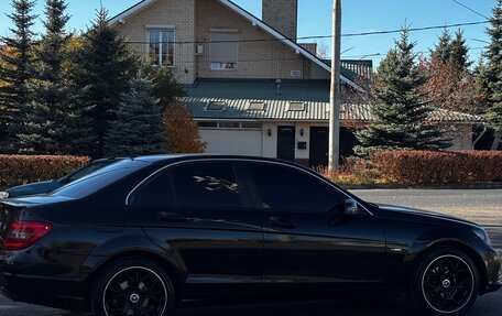 Mercedes-Benz C-Класс, 2011 год, 1 300 000 рублей, 4 фотография