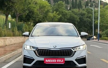 Skoda Octavia IV, 2022 год, 2 055 000 рублей, 2 фотография