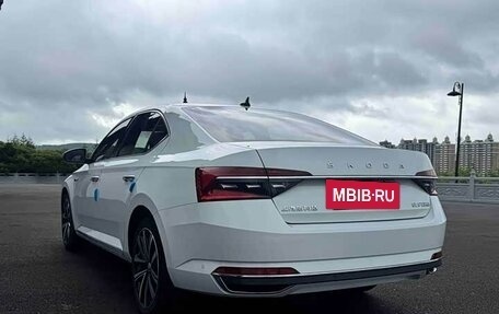 Skoda Superb III рестайлинг, 2022 год, 2 165 000 рублей, 4 фотография