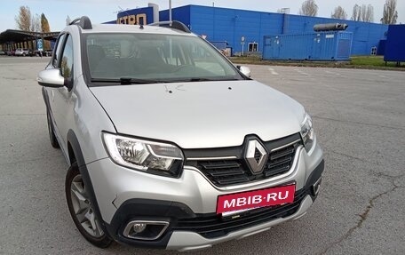 Renault Sandero II рестайлинг, 2020 год, 1 150 000 рублей, 2 фотография